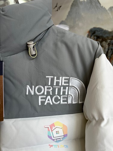 Piumino The North Face '92 Low-Fi Hi-Tek Nuptse, cinque colorazioni 17