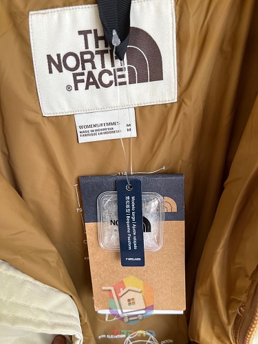 Piumino The North Face '92 Low-Fi Hi-Tek Nuptse, cinque colorazioni 40