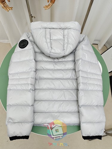 מעיל פוך Canada Goose Crofton Hoody בשישה גוונים 23