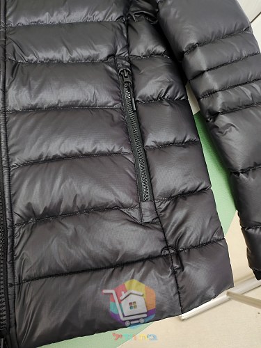מעיל פוך Canada Goose Crofton Hoody בשישה גוונים 36