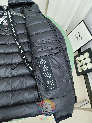 מעיל פוך Canada Goose Crofton Hoody בשישה גוונים 45