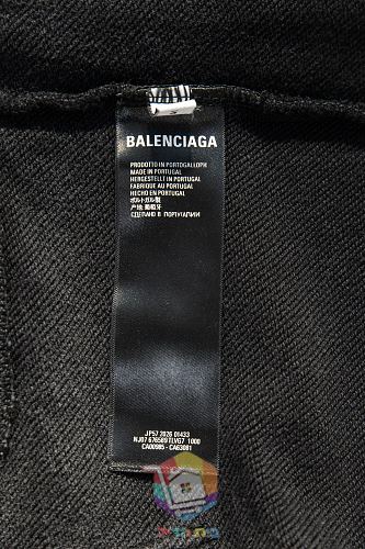קפוצ'ון Balenciaga בשטיפה ישנה עם לוגו כחול, שחור 9