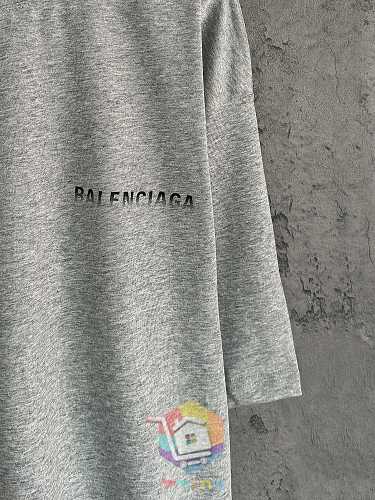 חולצת טי Balenciaga עם לוגו מדורג, אפור, שחור 15