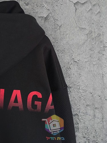קפוצ'ון Balenciaga עם לוגו בגווני אדום, שחור 4