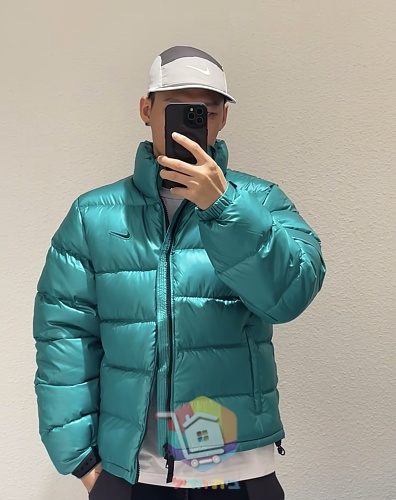 מעיל פוך Nike x NOCTA Sunset Puffer בארבעה גוונים 32