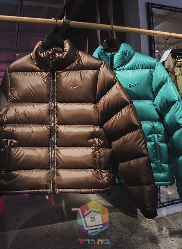 מעיל פוך Nike x NOCTA Sunset Puffer בארבעה גוונים 41