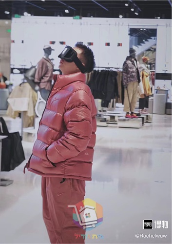 מעיל פוך Nike x NOCTA Sunset Puffer בארבעה גוונים 60