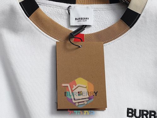 Sweat Burberry à col carreaux, noir ou blanc 16