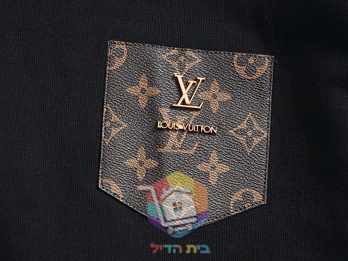 Sweat Louis Vuitton à poche imprimée logo, noir ou blanc 7