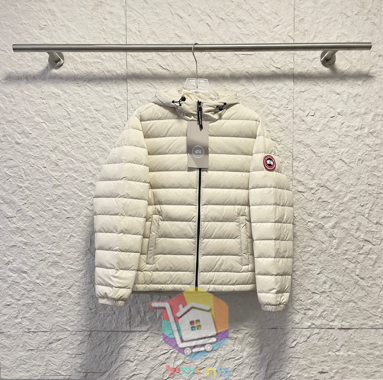מעיל פוך קל Canada Goose עם ברדס, שמנת, שחור