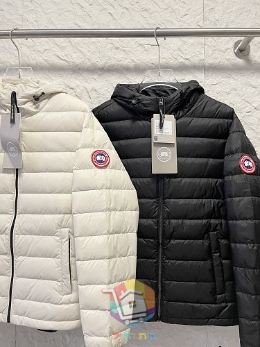 מעיל פוך קל Canada Goose עם ברדס, שמנת, שחור 7