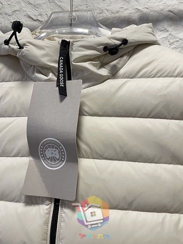 מעיל פוך קל Canada Goose עם ברדס, שמנת, שחור 20