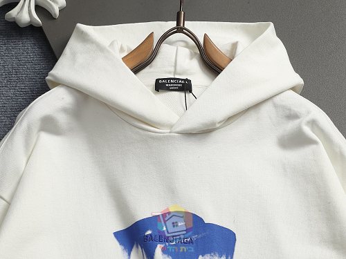 קפוצ'ון Balenciaga עם הדפס לוגו בסגנון מכחול, לבן או שחור, תמונה 16