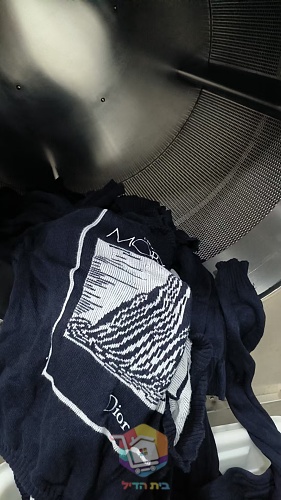 סוודר Dior Book Cover עם כריכת Moby Dick, כחול כהה 15