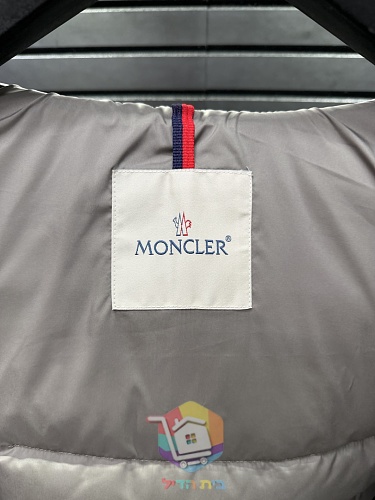 מעיל פוך קל Moncler עם קפוצ'ון, בארבעה גוונים, תמונה 2