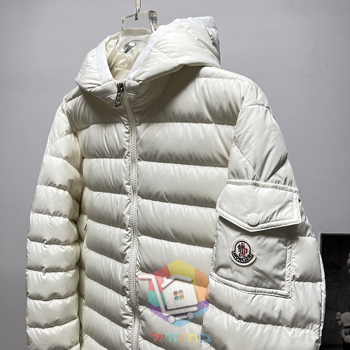 מעיל פוך קל Moncler עם קפוצ'ון, בארבעה גוונים, תמונה 36