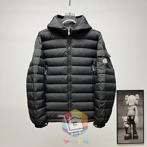 מעיל פוך קל Moncler עם קפוצ'ון, בארבעה גוונים, תמונה 51