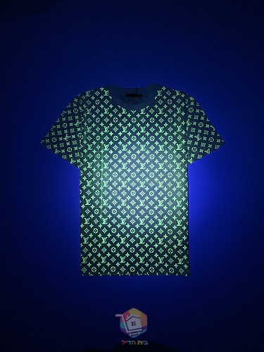 טישרט Louis Vuitton Monogram Firefly Printed T-Shirt שזוהרת בחושך, לבנה, תמונה 8