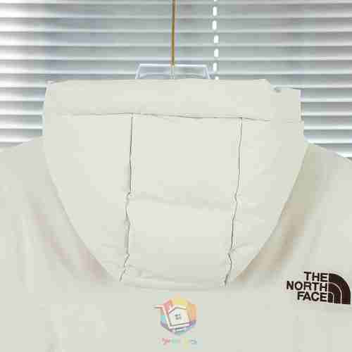 מעיל פוך The North Face עם קפוצ'ון, שחור, לבן או בז', תמונה 8