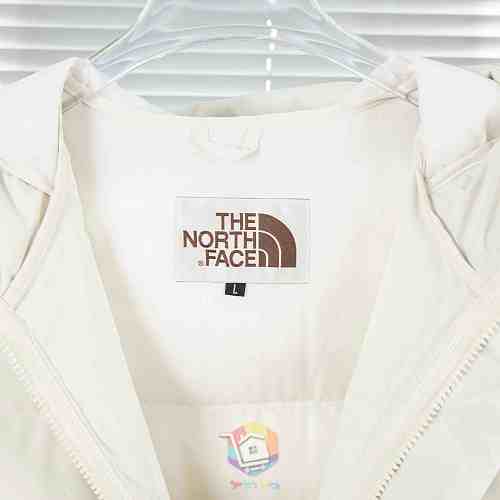 מעיל פוך The North Face עם קפוצ'ון, שחור, לבן או בז', תמונה 9