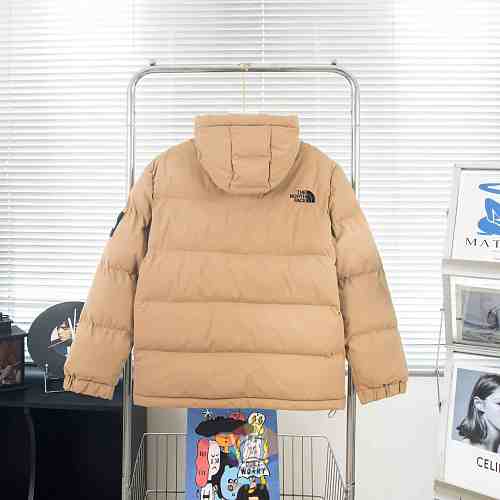 מעיל פוך The North Face עם קפוצ'ון, שחור, לבן או בז', תמונה 16