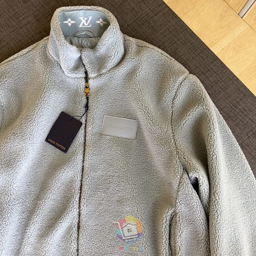 ז'קט פליז Louis Vuitton Signature Patch Fleece Blouson, תכלת, תמונה 6