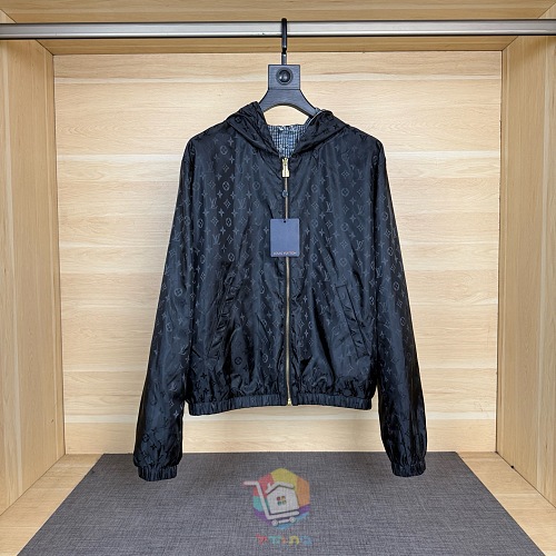 מעיל רוח דו-צדדי Louis Vuitton Monogram Reversible Windbreaker עם קפוצ'ון, תמונה 7