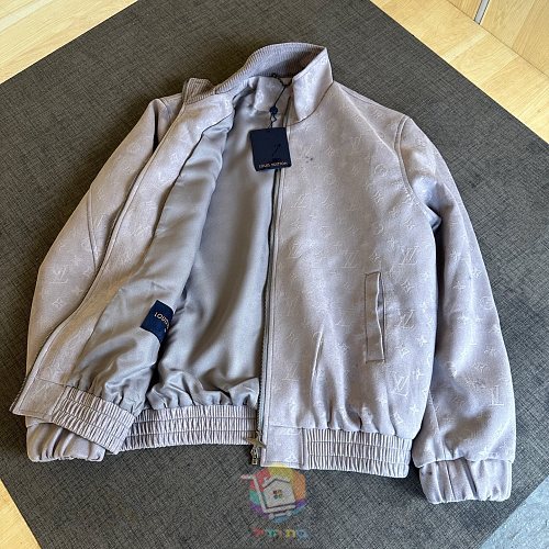 ז'קט Louis Vuitton Monogram Embossed Nubuck Blouson, אפור, ורוד או שחור, תמונה 7