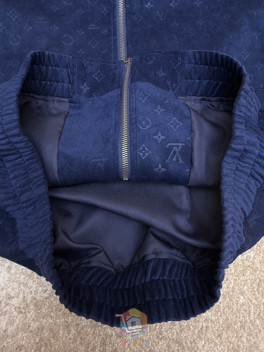 ז'קט Louis Vuitton Monogram Embossed Tracksuit Jacket מזמש, כחול כהה, תמונה 11