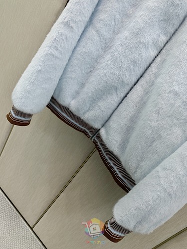 ז'קט פרוותי Louis Vuitton עם רוכסן וצווארון מפוספס, תכלת, תמונה 5