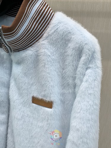 ז'קט פרוותי Louis Vuitton עם רוכסן וצווארון מפוספס, תכלת, תמונה 8