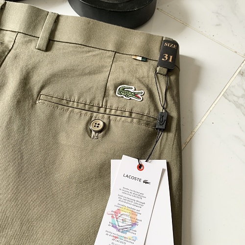מכנסי צ'ינו Lacoste, חאקי, כחול כהה או שחור, תמונה 2