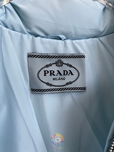 מעיל פוך קצר Prada, שחור, לבן או תכלת, תמונה 3
