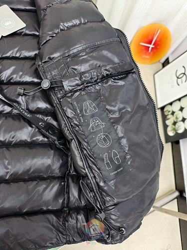 מעיל פוך קל Canada Goose עם צווארון עומד, בחמישה גוונים, תמונה 15