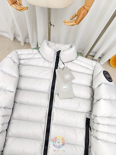 מעיל פוך קל Canada Goose עם צווארון עומד, בחמישה גוונים, תמונה 32