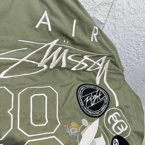 ז'קט Nike x Stüssy Reversible Varsity דו-צדדי, שחור ושמנת או ירוק זית וכתום, תמונה 3