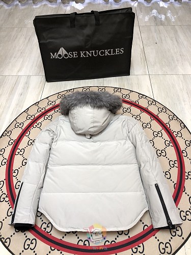 מעיל פרקה Moose Knuckles עם קפוצ'ון בשוליים פרוותיים, שחור או אפור בהיר, תמונה 8