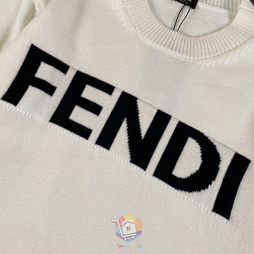 סוודר Fendi עם לוגו גדול בסריגה, שחור או שמנת, תמונה 5