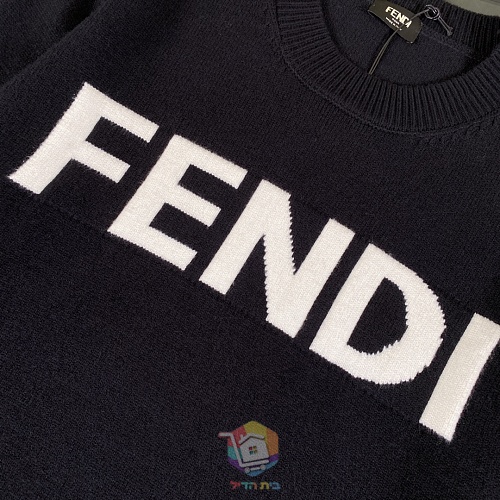 סוודר Fendi עם לוגו גדול בסריגה, שחור או שמנת, תמונה 17