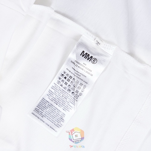 חולצת שרוול ארוך MM6 Maison Margiela עם הדפס מספרים ונחש אדום, לבנה או שחורה, תמונה 15