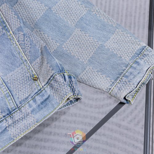 ז'קט ג'ינס Louis Vuitton בהיר עם דוגמת משבצות ארוגה, תמונה 6