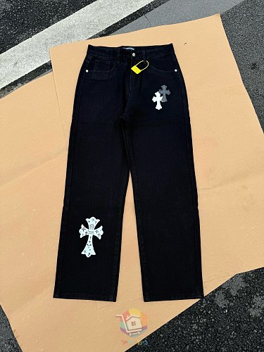 ג'ינס Chrome Hearts שחור עם טלאי לוגו, צבעוניים או לבנים, תמונה 12