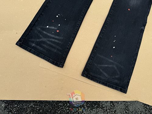 ג'ינס Louis Vuitton בגזרה מתרחבת עם נקודות צבע, שחור דהוי או כחול בהיר, תמונה 10