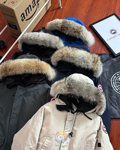 מעיל Canada Goose Chilliwack Bomber עם קפוצ'ון בשוליים פרוותיים, בחמישה גוונים, תמונה 17
