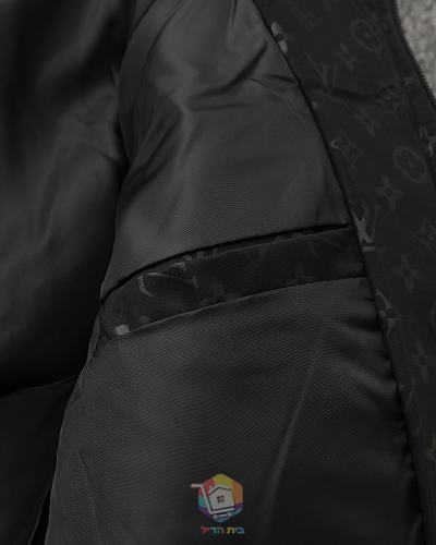 מעיל פוך Louis Vuitton עם קפוצ'ון ומונוגרם בגוון על גוון, שחור, תמונה 15