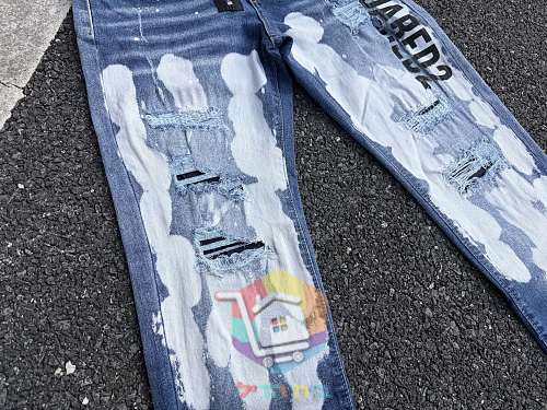 DSQUARED2 Jeans in zwei Varianten, mit Rissen und Prints 7