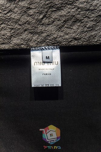 Miu Miu Oversize-T-Shirt in Schwarz und Weiß 10