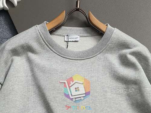 Moncler Sweatshirt in drei Farben 36