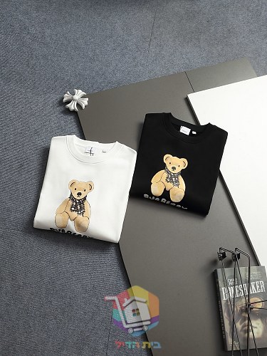Burberry Sweatshirt mit Bärenprint 22