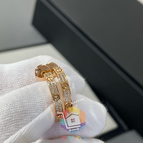 עגילי חישוק Cartier Love בשלושה גוונים 6